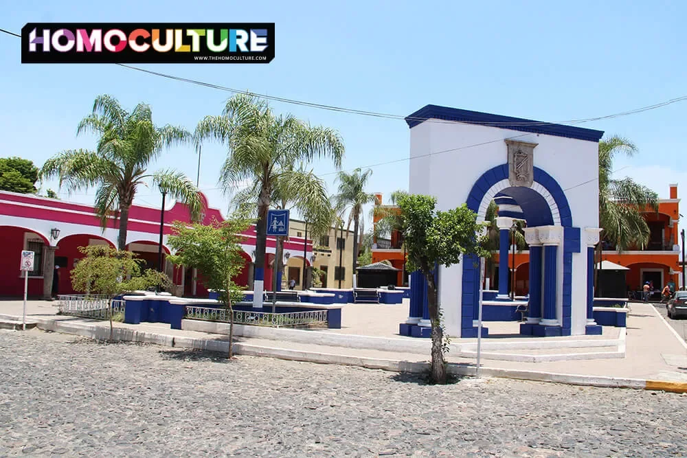 An outdoor shopping plaza in Jala, a magic town in Mexico.